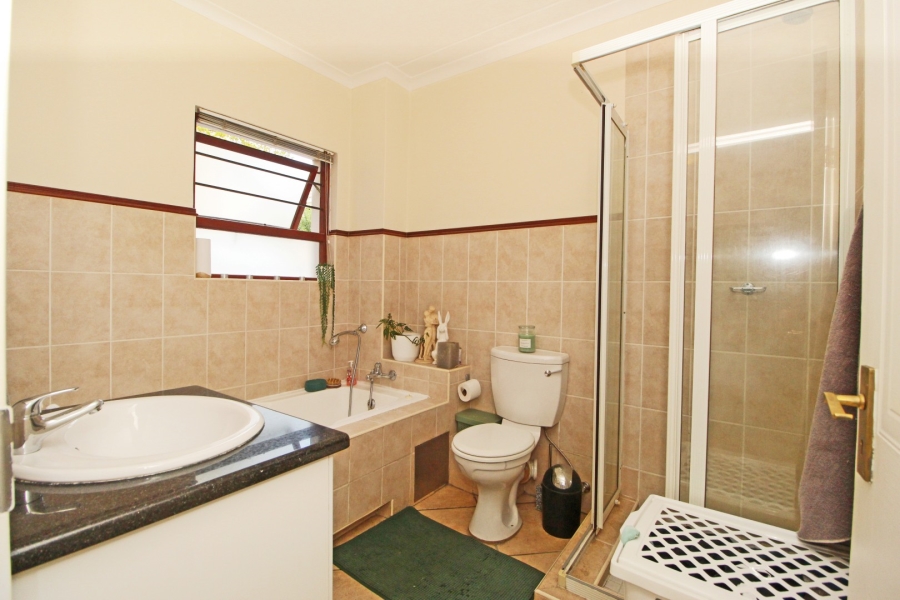 2 Bedroom Property for Sale in Bryanston Gauteng