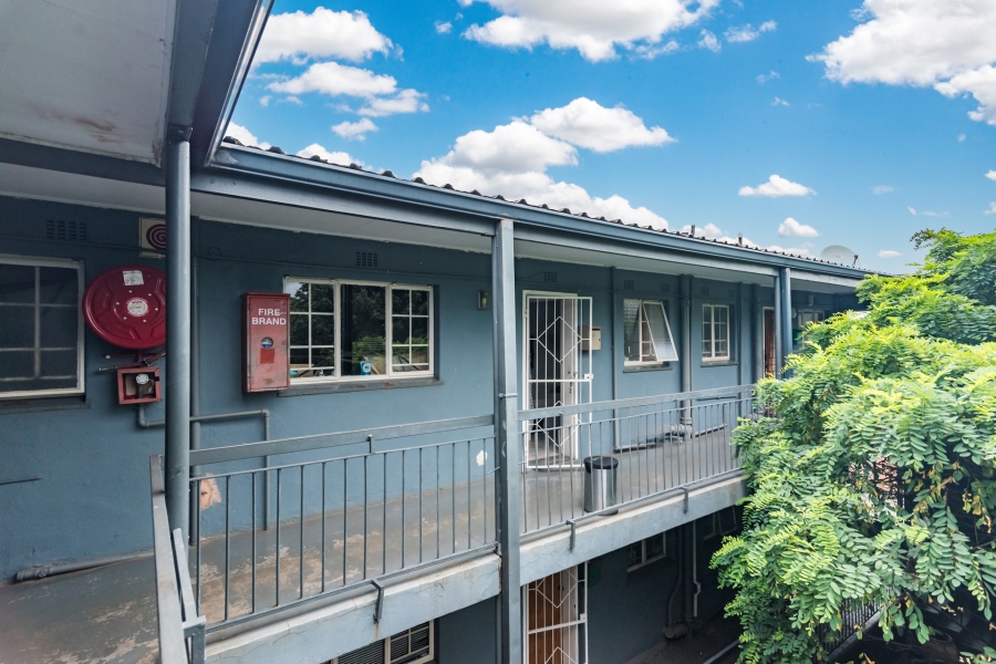 1 Bedroom Property for Sale in Mindalore Gauteng