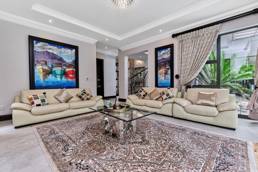 4 Bedroom Property for Sale in Woodmead Gauteng