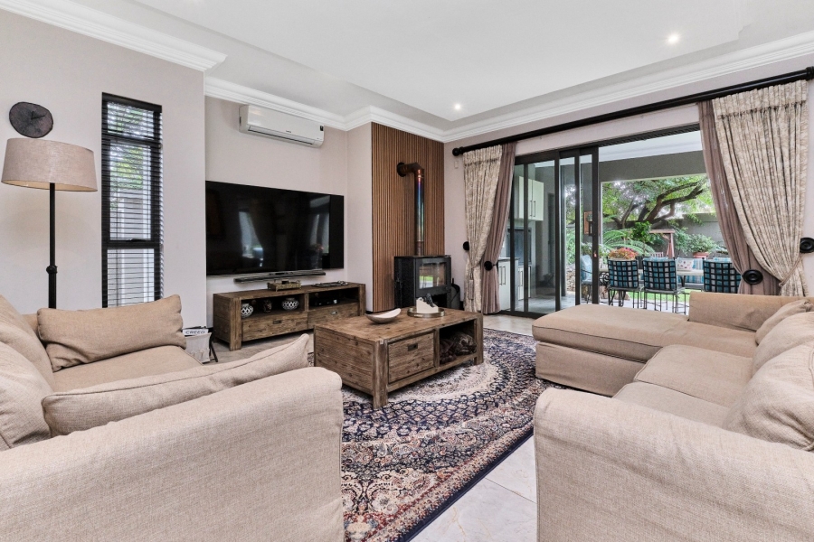 4 Bedroom Property for Sale in Woodmead Gauteng