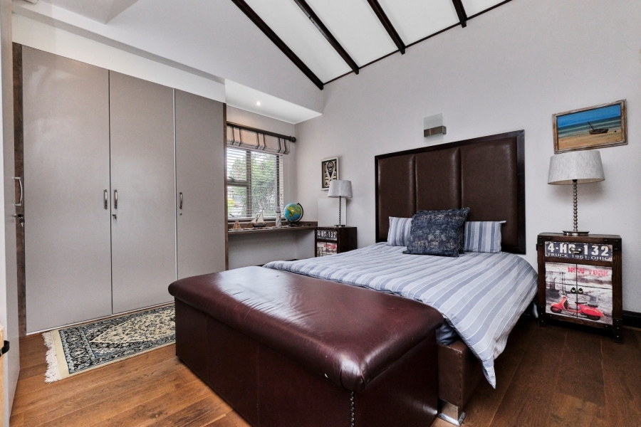 4 Bedroom Property for Sale in Woodmead Gauteng