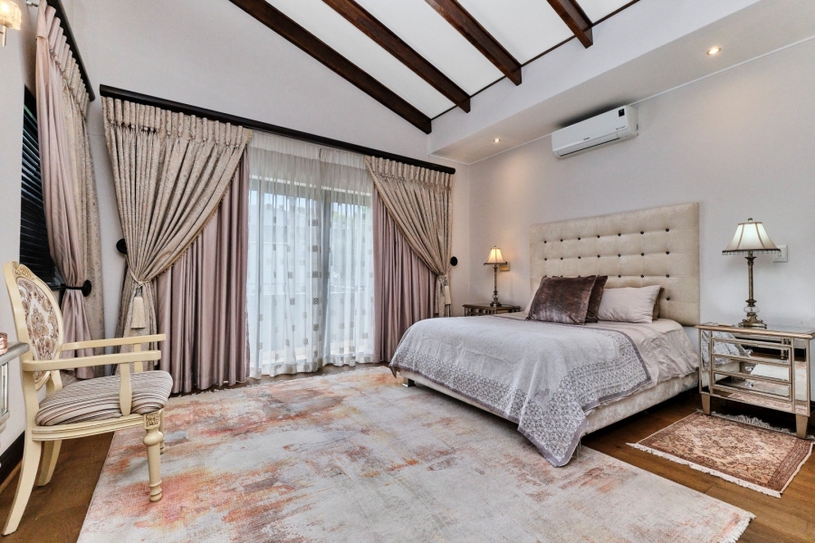 4 Bedroom Property for Sale in Woodmead Gauteng