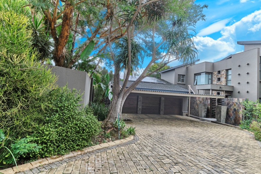 4 Bedroom Property for Sale in Woodmead Gauteng