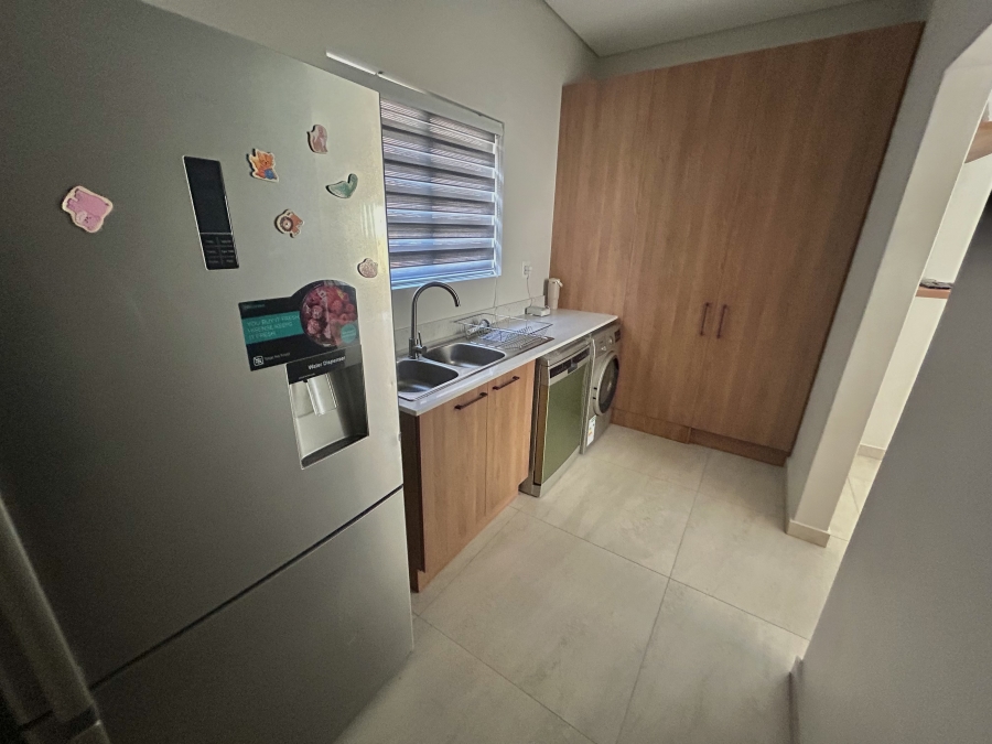 To Let 3 Bedroom Property for Rent in Blue Hills Gauteng