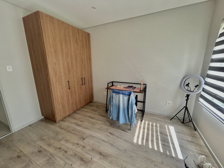 To Let 3 Bedroom Property for Rent in Blue Hills Gauteng
