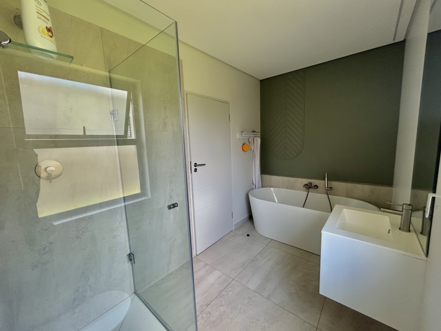 To Let 3 Bedroom Property for Rent in Blue Hills Gauteng