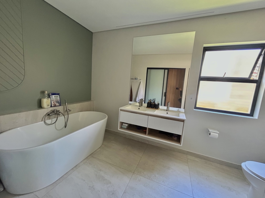 To Let 3 Bedroom Property for Rent in Blue Hills Gauteng