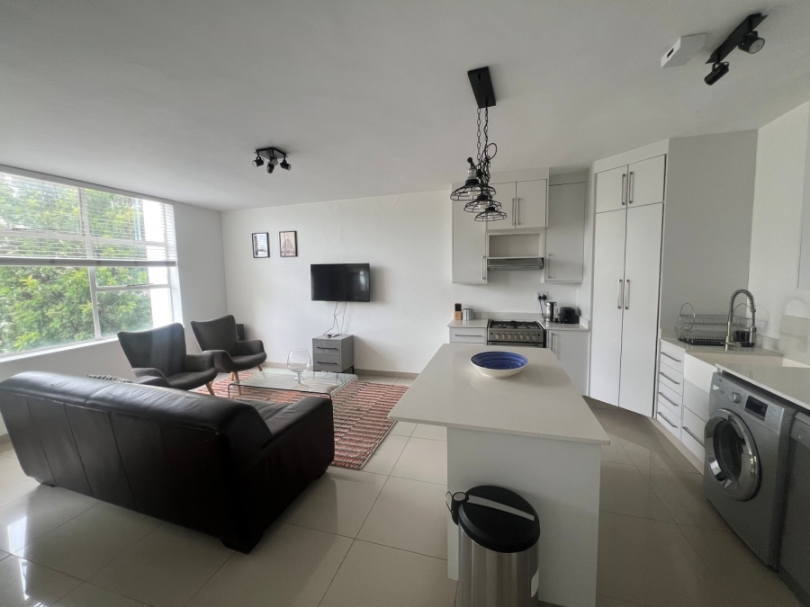 To Let 2 Bedroom Property for Rent in Sandhurst Gauteng