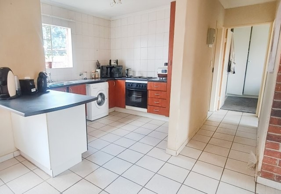 2 Bedroom Property for Sale in West Village Gauteng