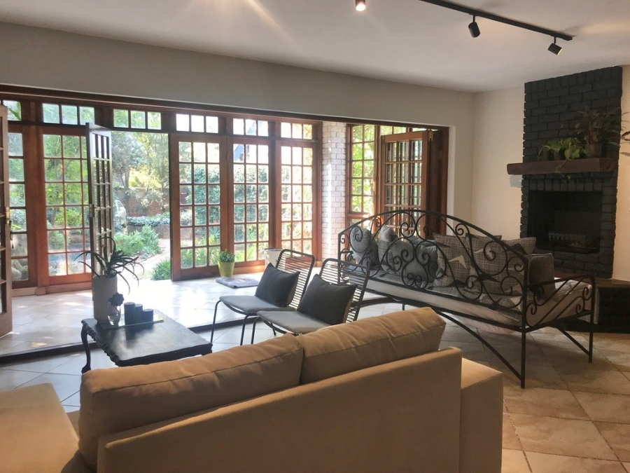 To Let 2 Bedroom Property for Rent in Parkview Gauteng