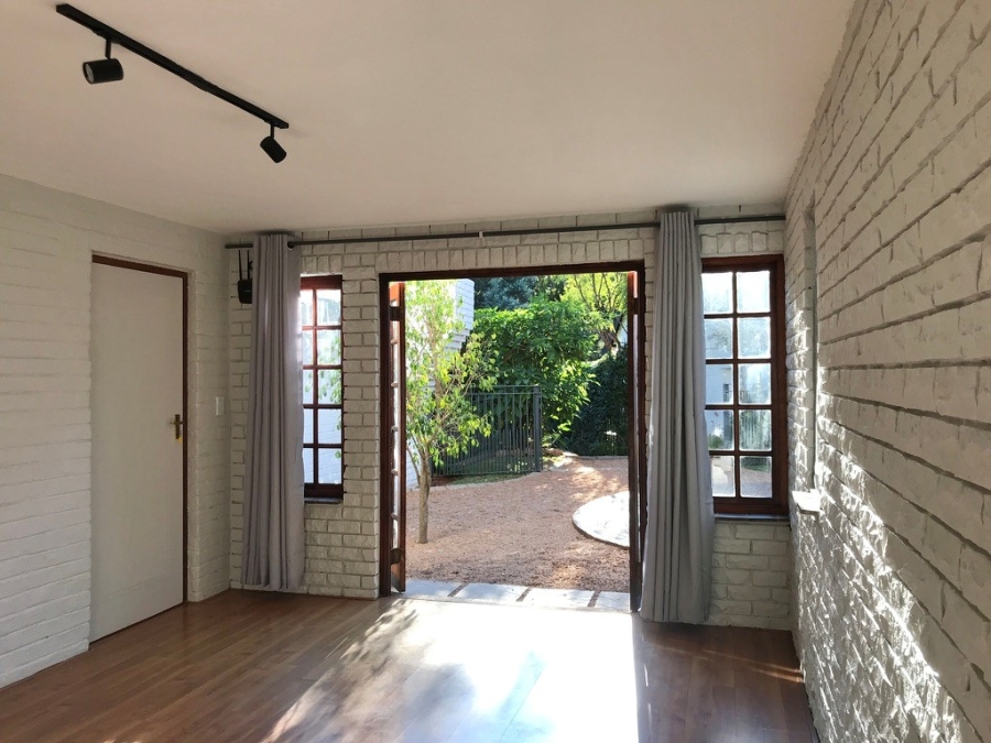 To Let 2 Bedroom Property for Rent in Parkview Gauteng