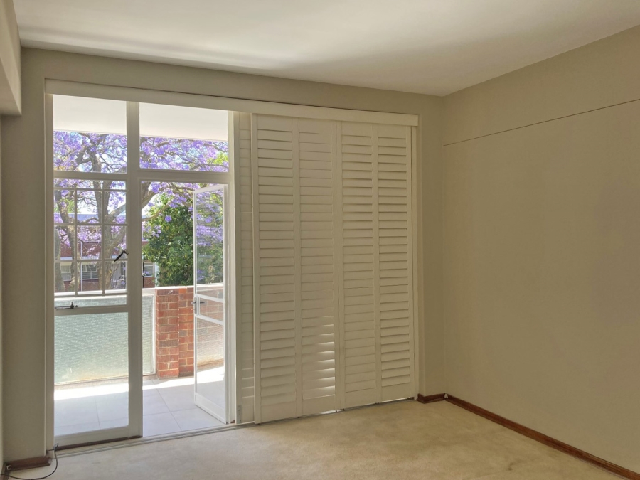 To Let 2 Bedroom Property for Rent in Illovo Gauteng