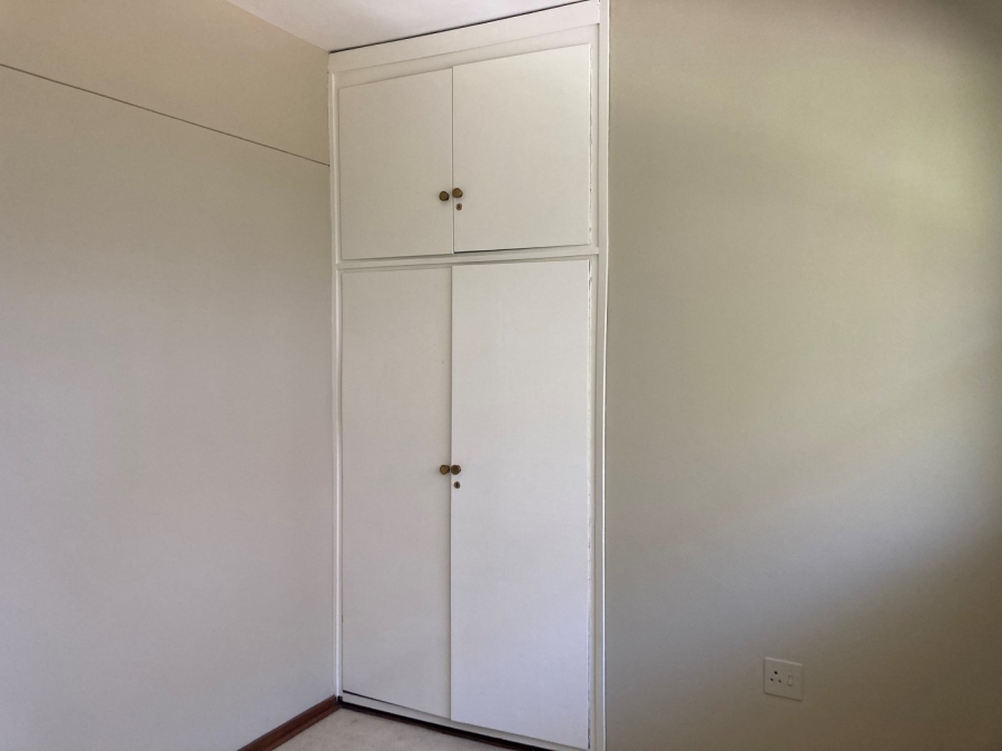 To Let 2 Bedroom Property for Rent in Illovo Gauteng