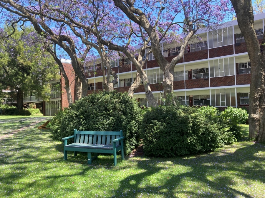 To Let 2 Bedroom Property for Rent in Illovo Gauteng