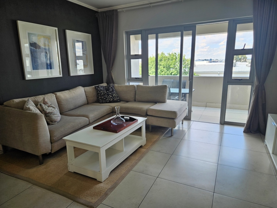 To Let 2 Bedroom Property for Rent in Atholl Gauteng