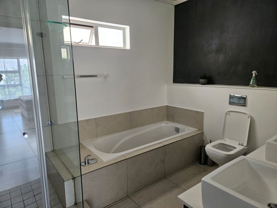 To Let 2 Bedroom Property for Rent in Atholl Gauteng