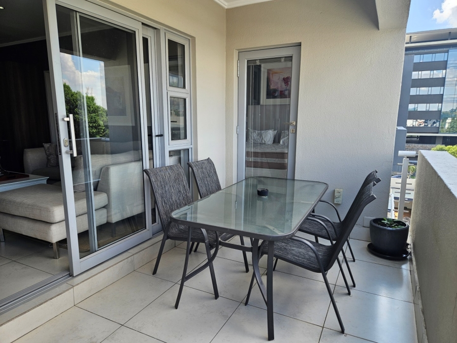 To Let 2 Bedroom Property for Rent in Atholl Gauteng