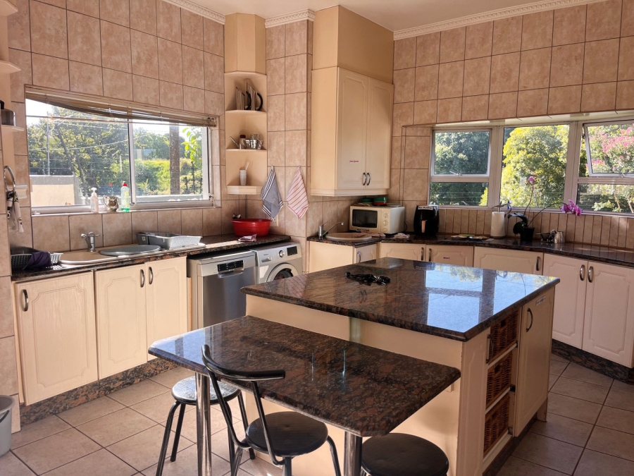 4 Bedroom Property for Sale in Glenhazel Gauteng