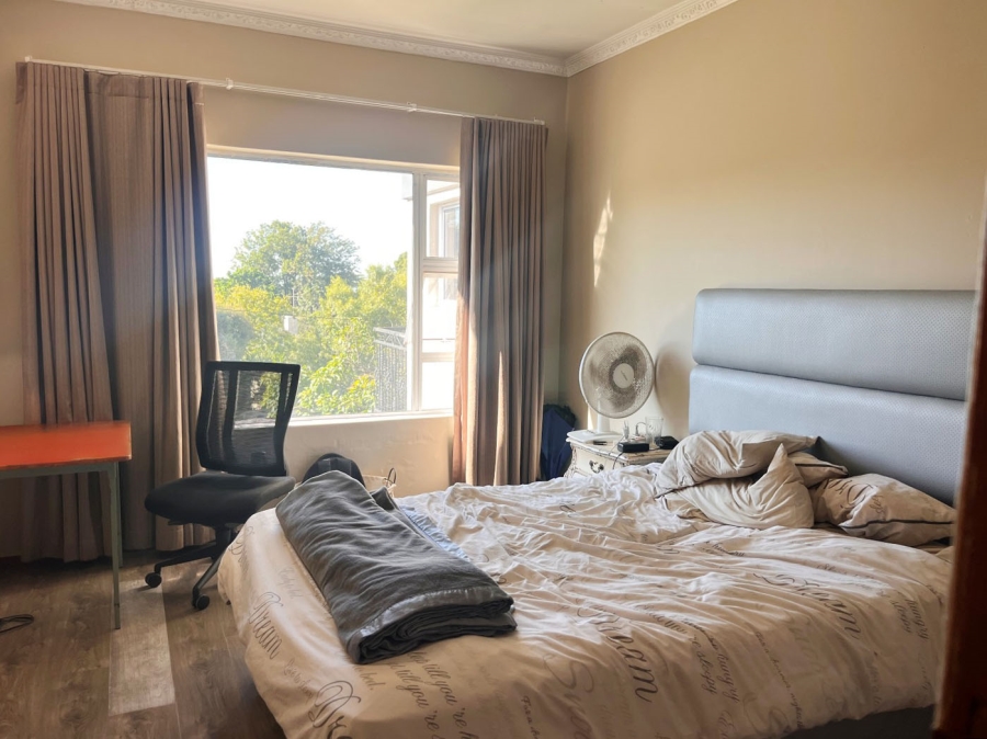 4 Bedroom Property for Sale in Glenhazel Gauteng