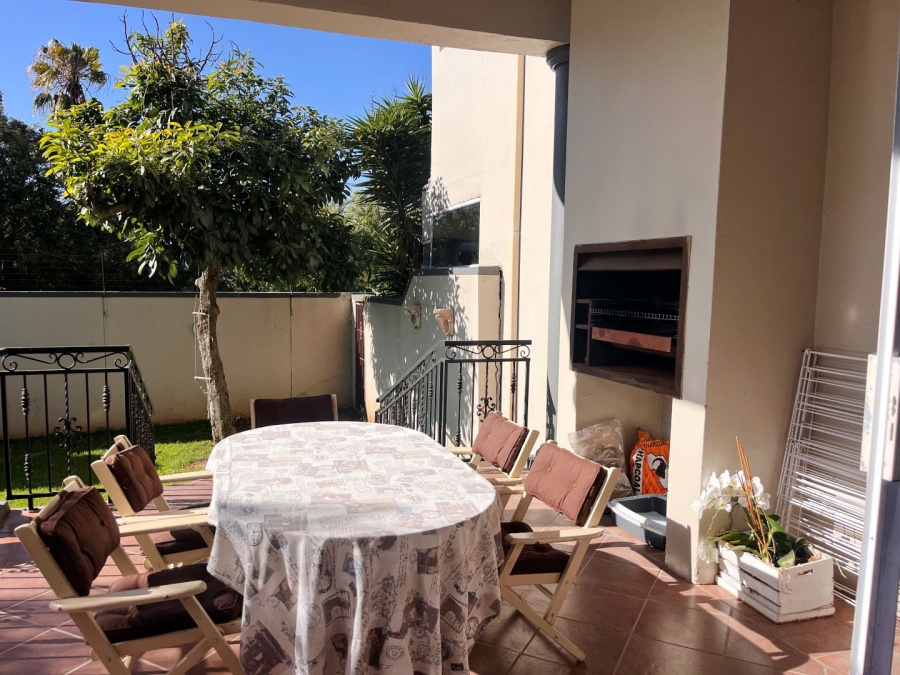 4 Bedroom Property for Sale in Glenhazel Gauteng