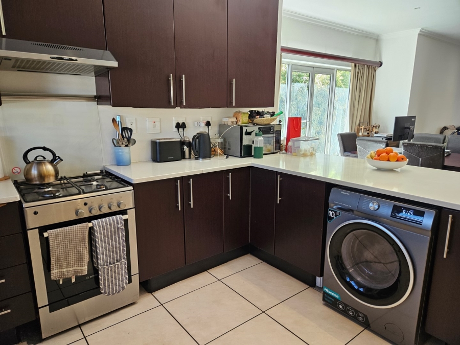 To Let 3 Bedroom Property for Rent in Craighall Gauteng