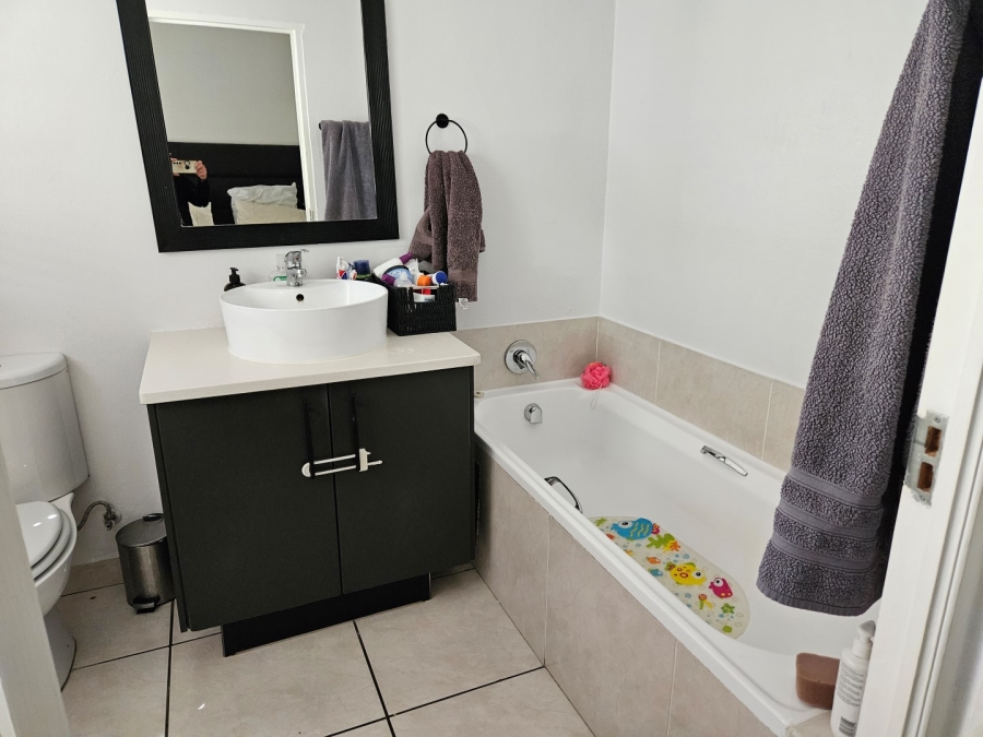 To Let 3 Bedroom Property for Rent in Craighall Gauteng