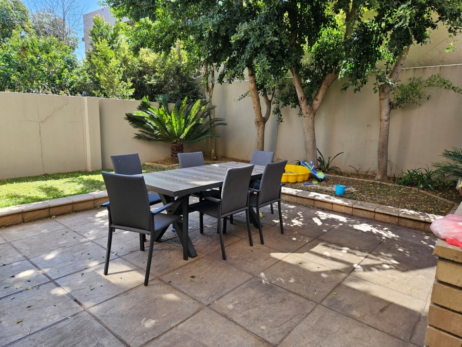 To Let 3 Bedroom Property for Rent in Craighall Gauteng