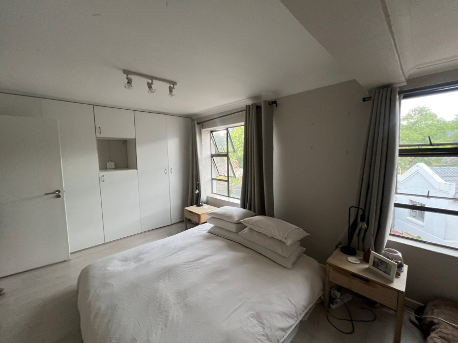 To Let 2 Bedroom Property for Rent in Waverley Gauteng