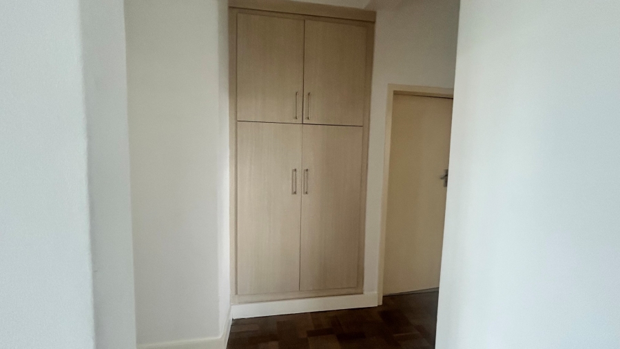 2 Bedroom Property for Sale in Killarney Gauteng