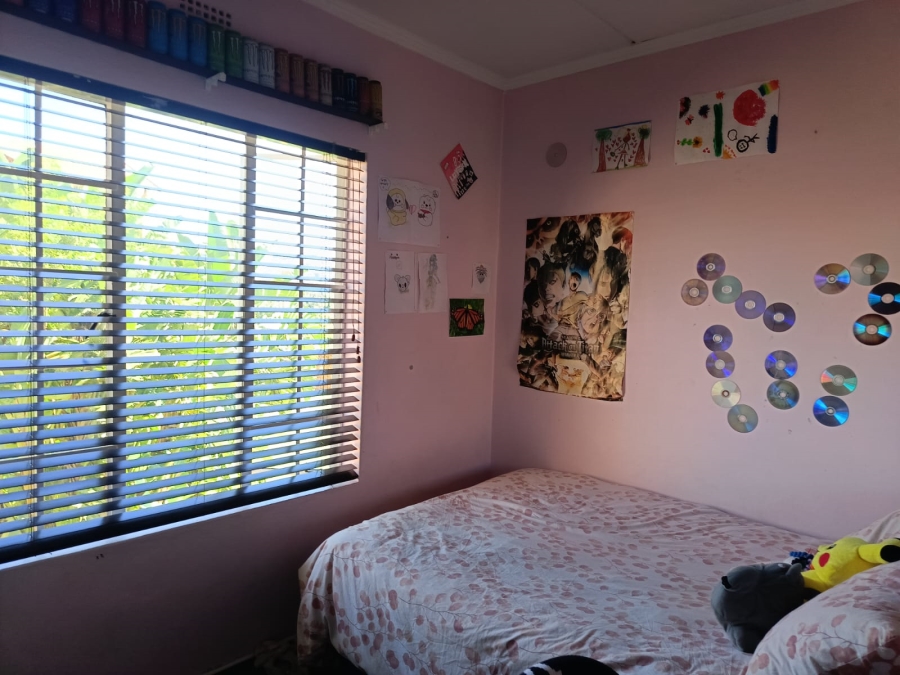 3 Bedroom Property for Sale in Radiokop Gauteng