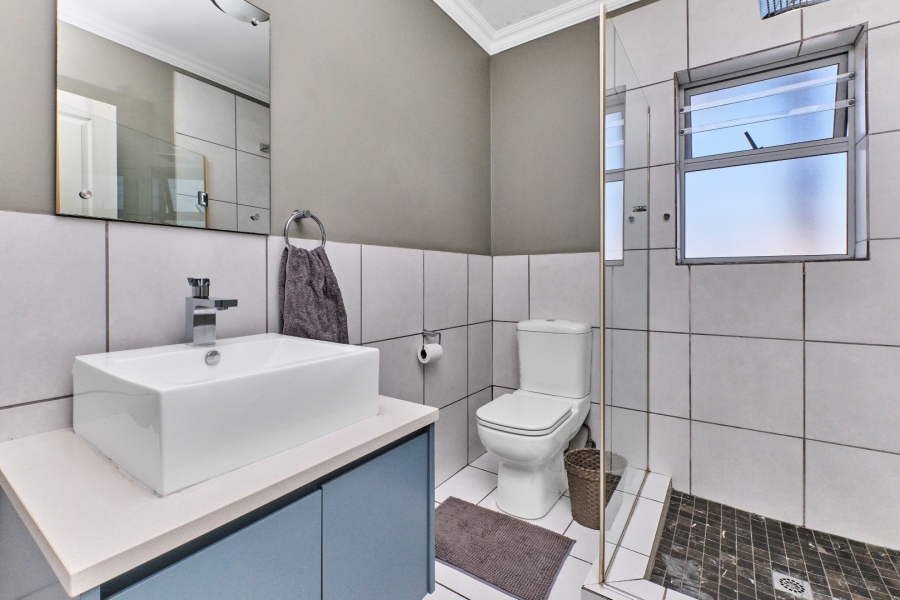 2 Bedroom Property for Sale in Wendywood Gauteng