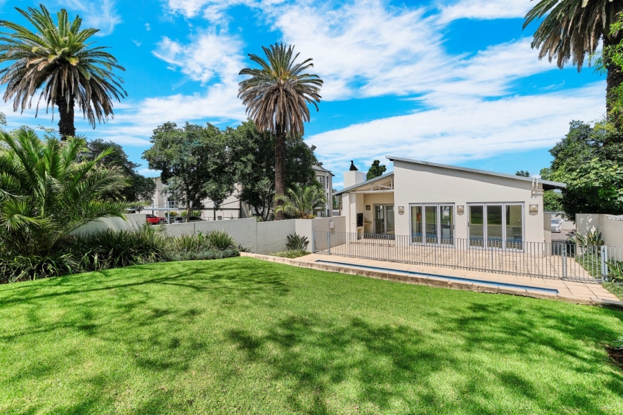 2 Bedroom Property for Sale in Wendywood Gauteng