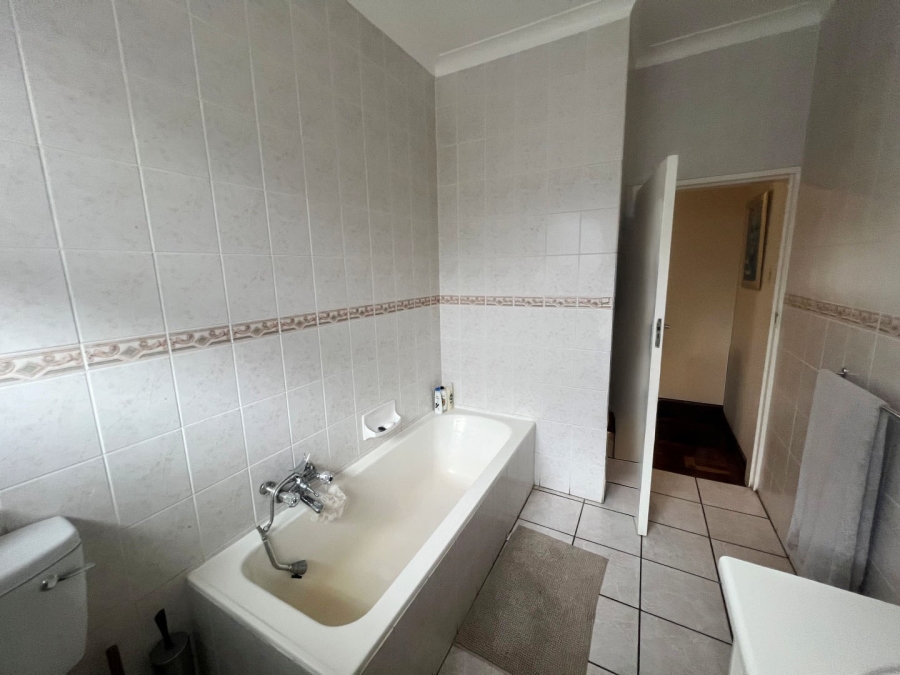3 Bedroom Property for Sale in Sydenham Gauteng