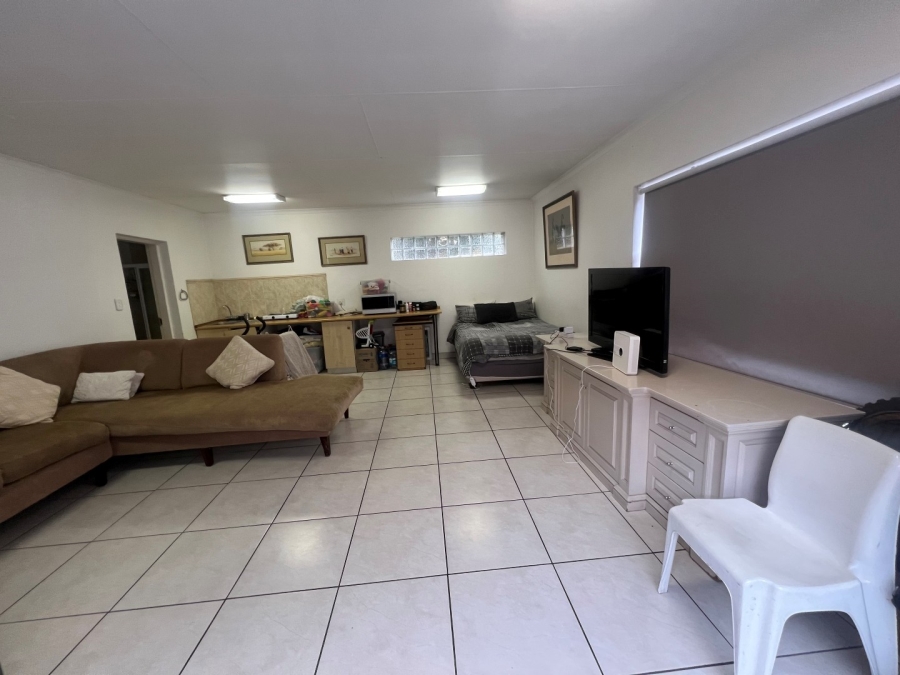 3 Bedroom Property for Sale in Sydenham Gauteng