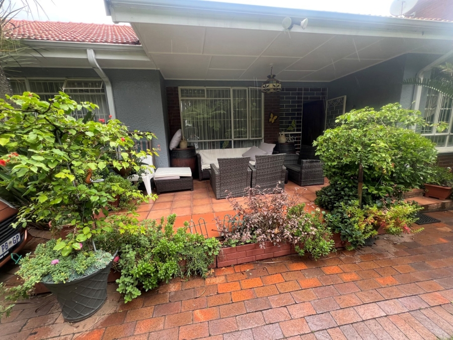 3 Bedroom Property for Sale in Sydenham Gauteng