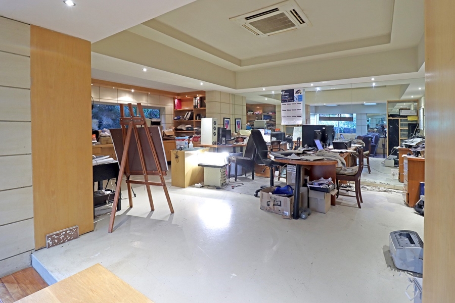 6 Bedroom Property for Sale in Bryanston Gauteng