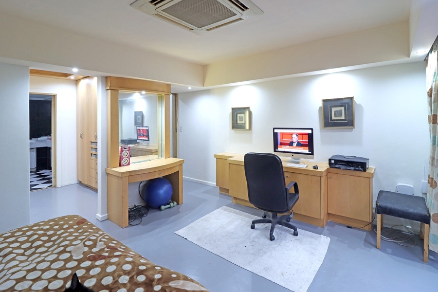 6 Bedroom Property for Sale in Bryanston Gauteng