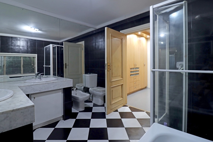 6 Bedroom Property for Sale in Bryanston Gauteng