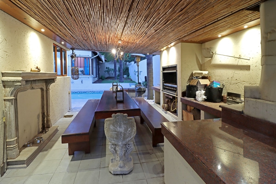 6 Bedroom Property for Sale in Bryanston Gauteng