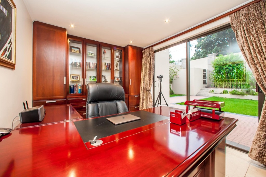 To Let 6 Bedroom Property for Rent in Morningside Gauteng