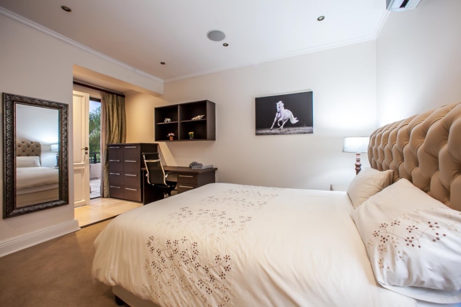 To Let 6 Bedroom Property for Rent in Morningside Gauteng