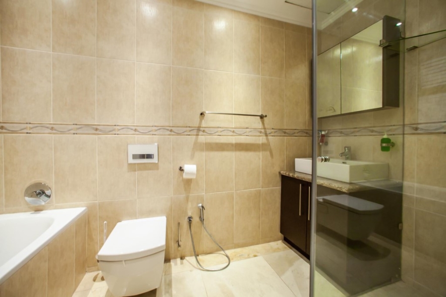 To Let 6 Bedroom Property for Rent in Morningside Gauteng