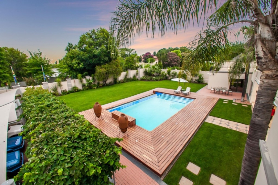 To Let 6 Bedroom Property for Rent in Morningside Gauteng