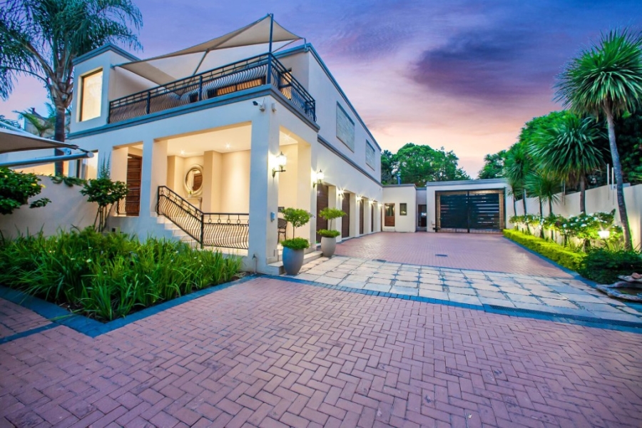 To Let 6 Bedroom Property for Rent in Morningside Gauteng