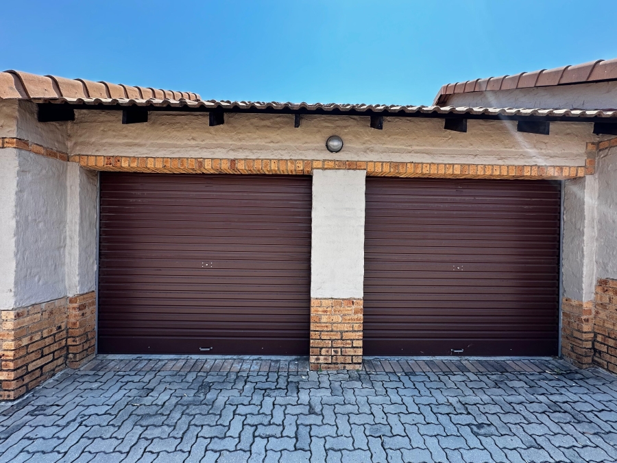 To Let 3 Bedroom Property for Rent in Carlswald Gauteng