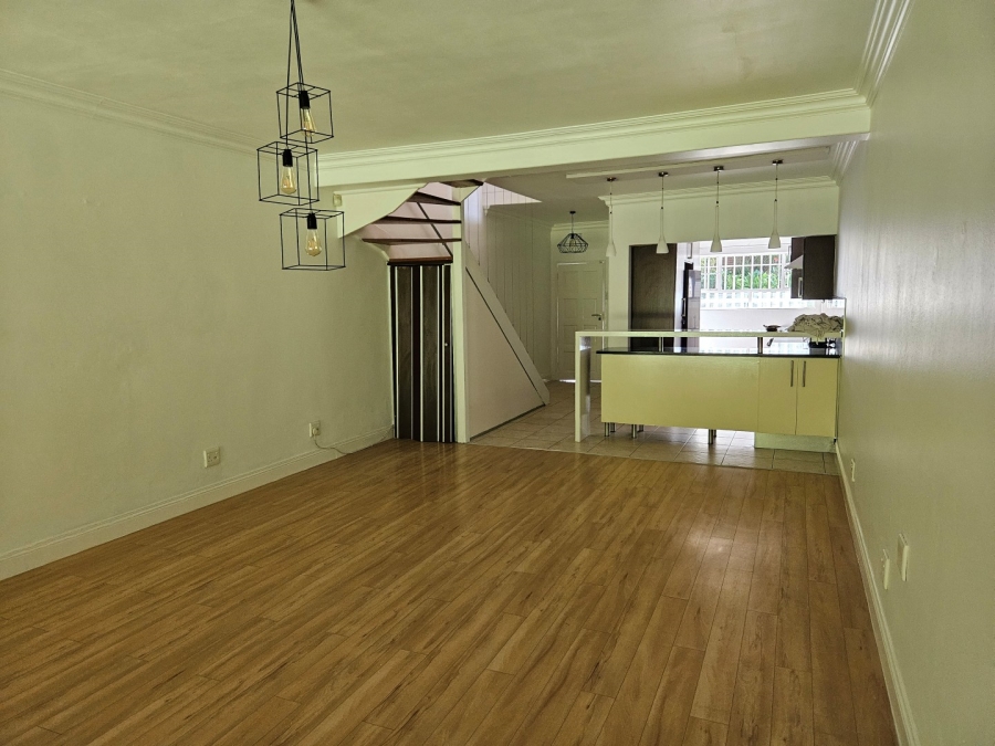 To Let 2 Bedroom Property for Rent in Craighall Gauteng