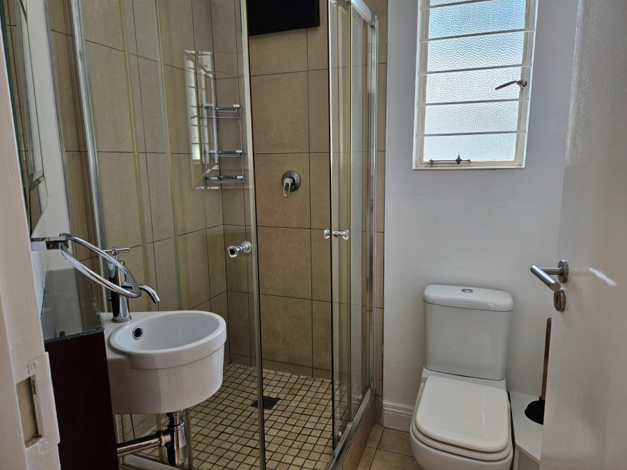 To Let 2 Bedroom Property for Rent in Craighall Gauteng