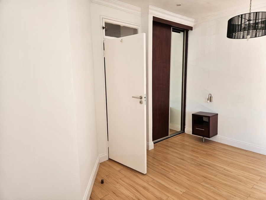 To Let 2 Bedroom Property for Rent in Craighall Gauteng