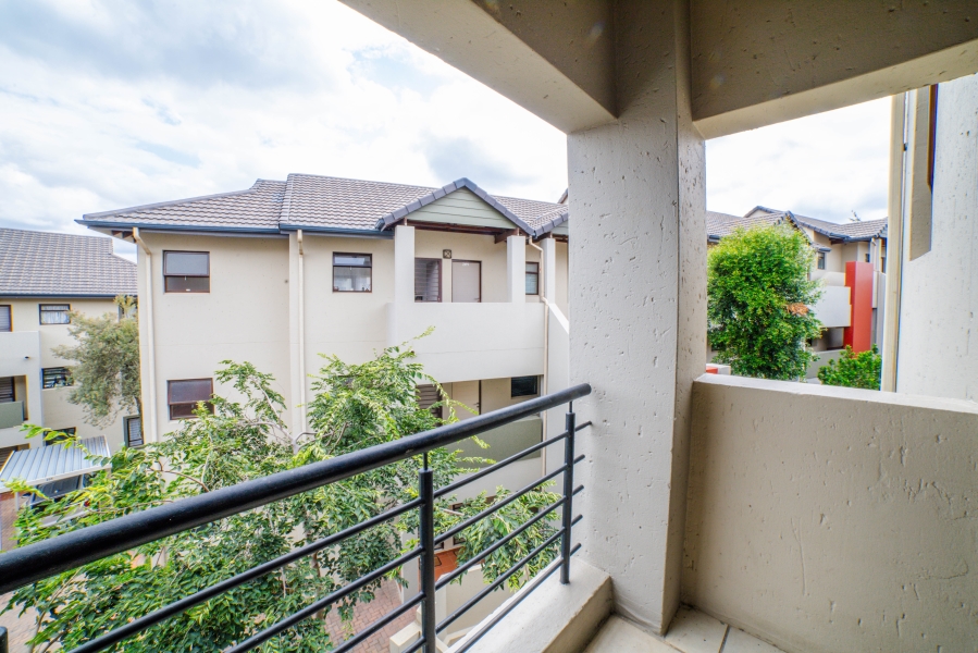 2 Bedroom Property for Sale in Lonehill Gauteng