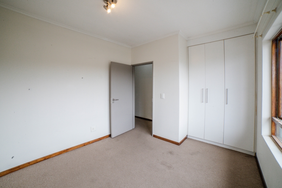 2 Bedroom Property for Sale in Lonehill Gauteng